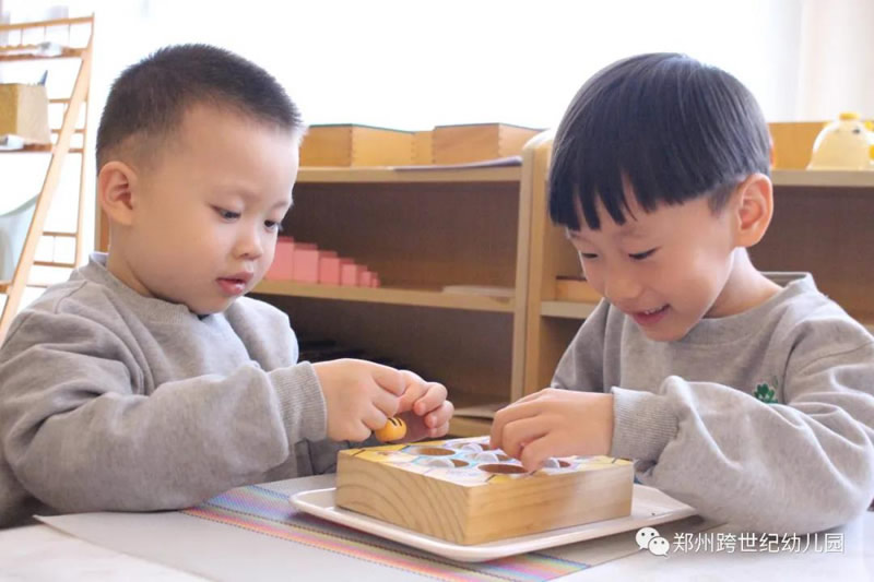 幼兒園聯(lián)盟，蒙氏幼兒園公開課怎么上？